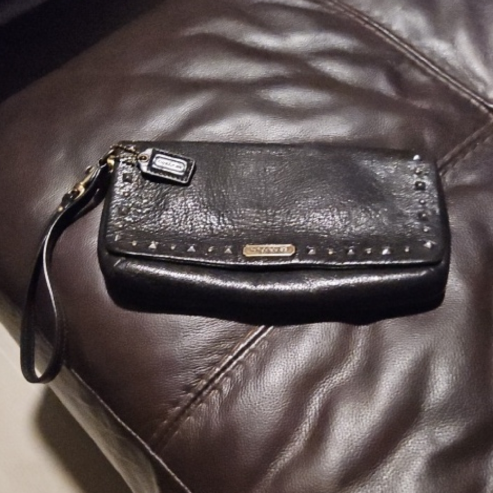 Coach Black Leather Wristlet